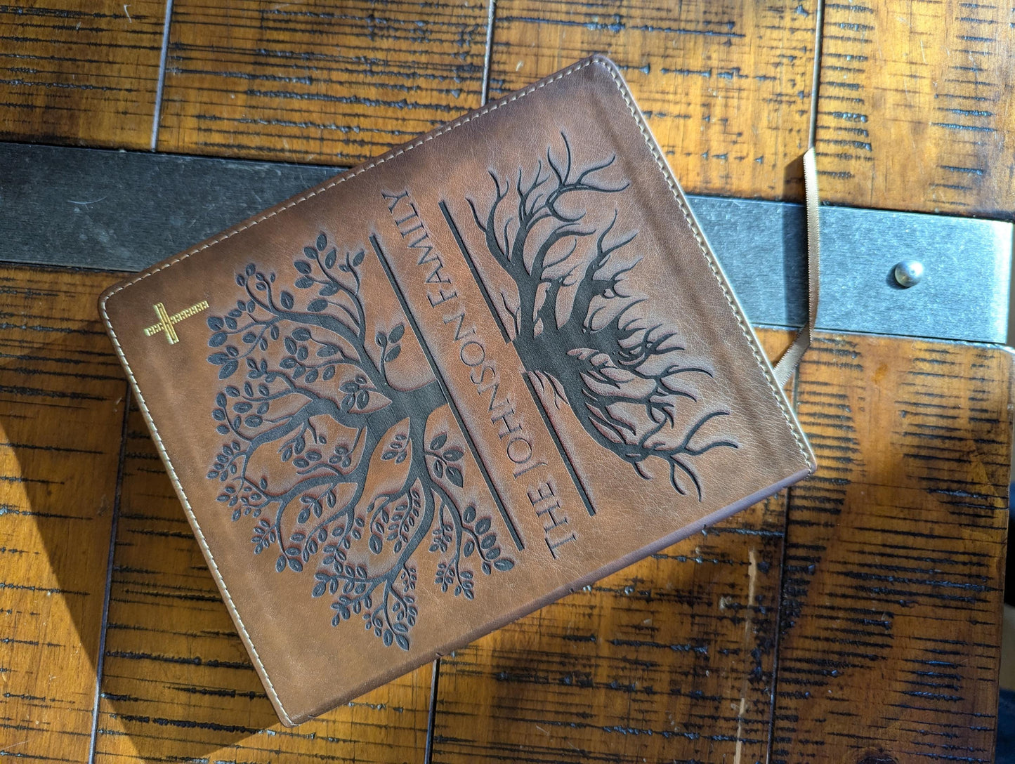 Personalized NIV Journaling Bible | New International Version | Custom Engraved Name | Easy-to-read Study Bible | Family Tree Christian Gift