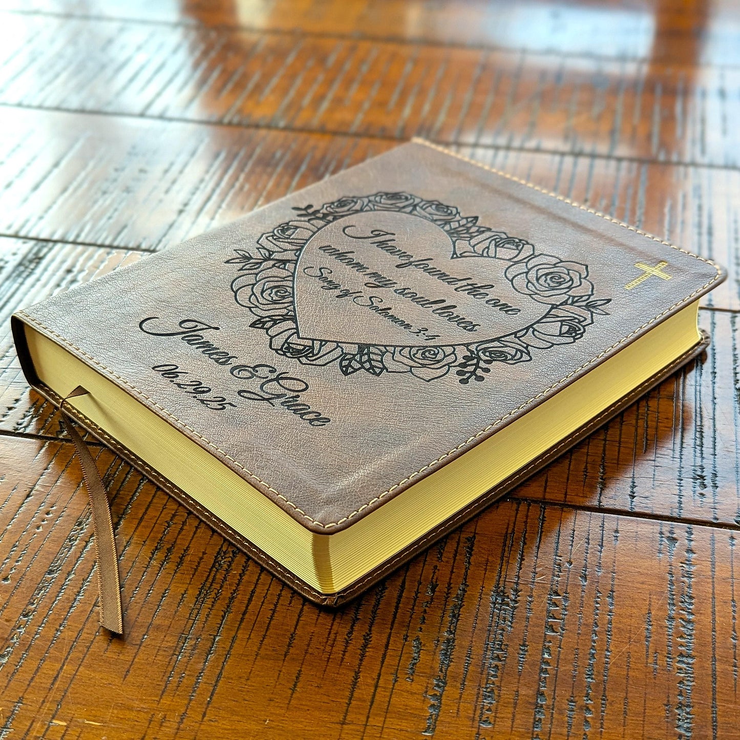 Personalized NIV Wedding Bible | Custom Engraved Journaling Bible | Easy-to-Read Study Bible | Christian Gift for Bride & Groom Anniversary