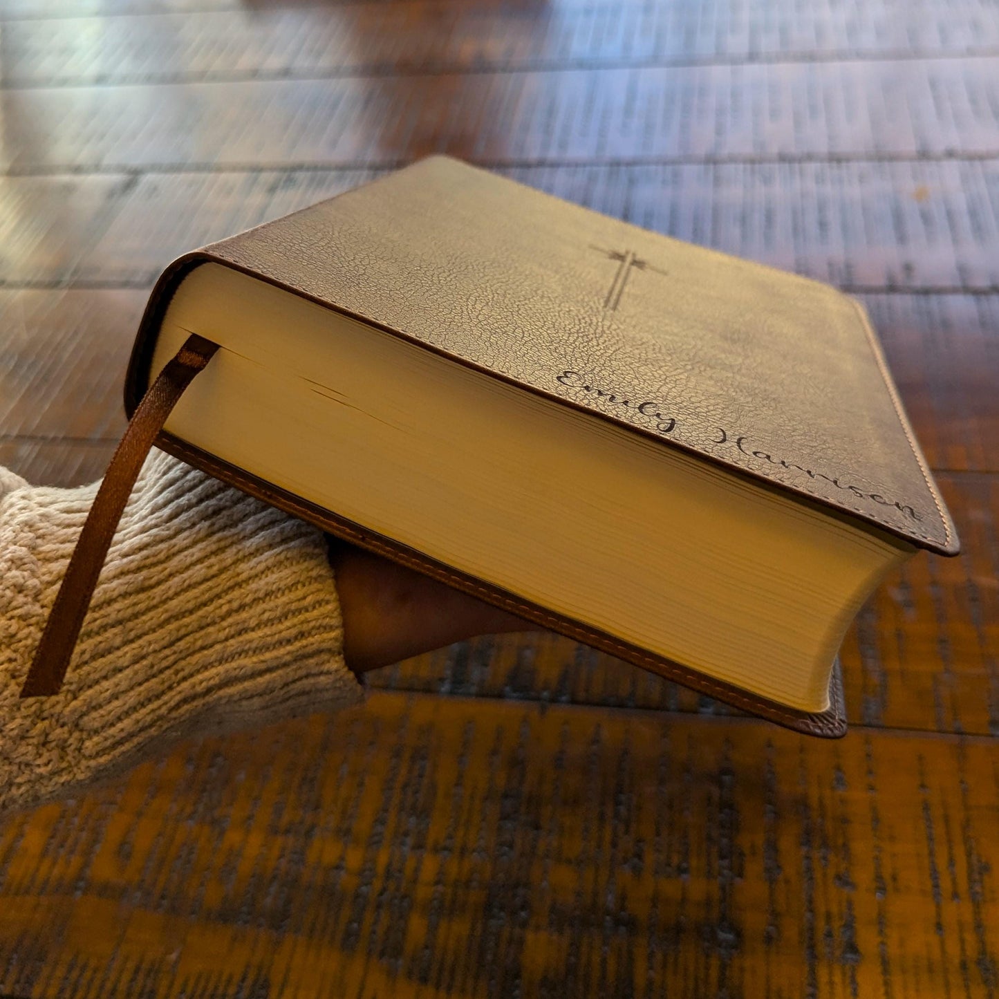 Personalized NIV Journaling Bible | New International Version | Custom Engraved Name | Easy-to-read Study Bible | Cross Christian Gift